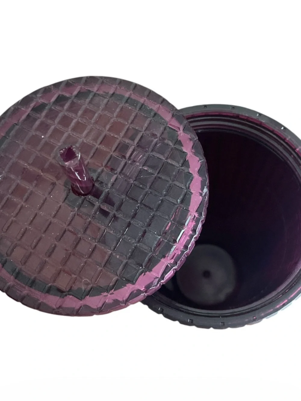 Starbucks 2020 Holiday Studded Grid Cold Cup Tumbler in the color Berry Plum.
